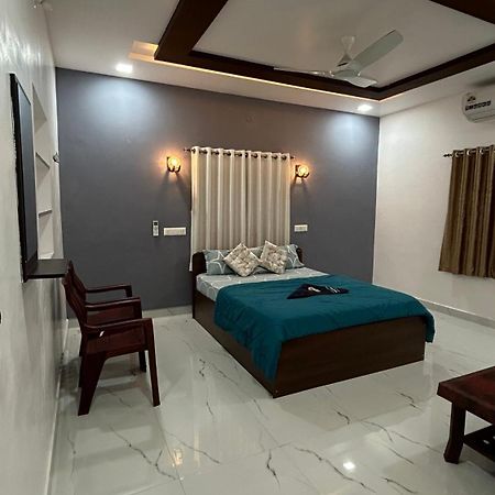 Raj Homestay Hampi Eksteriør billede