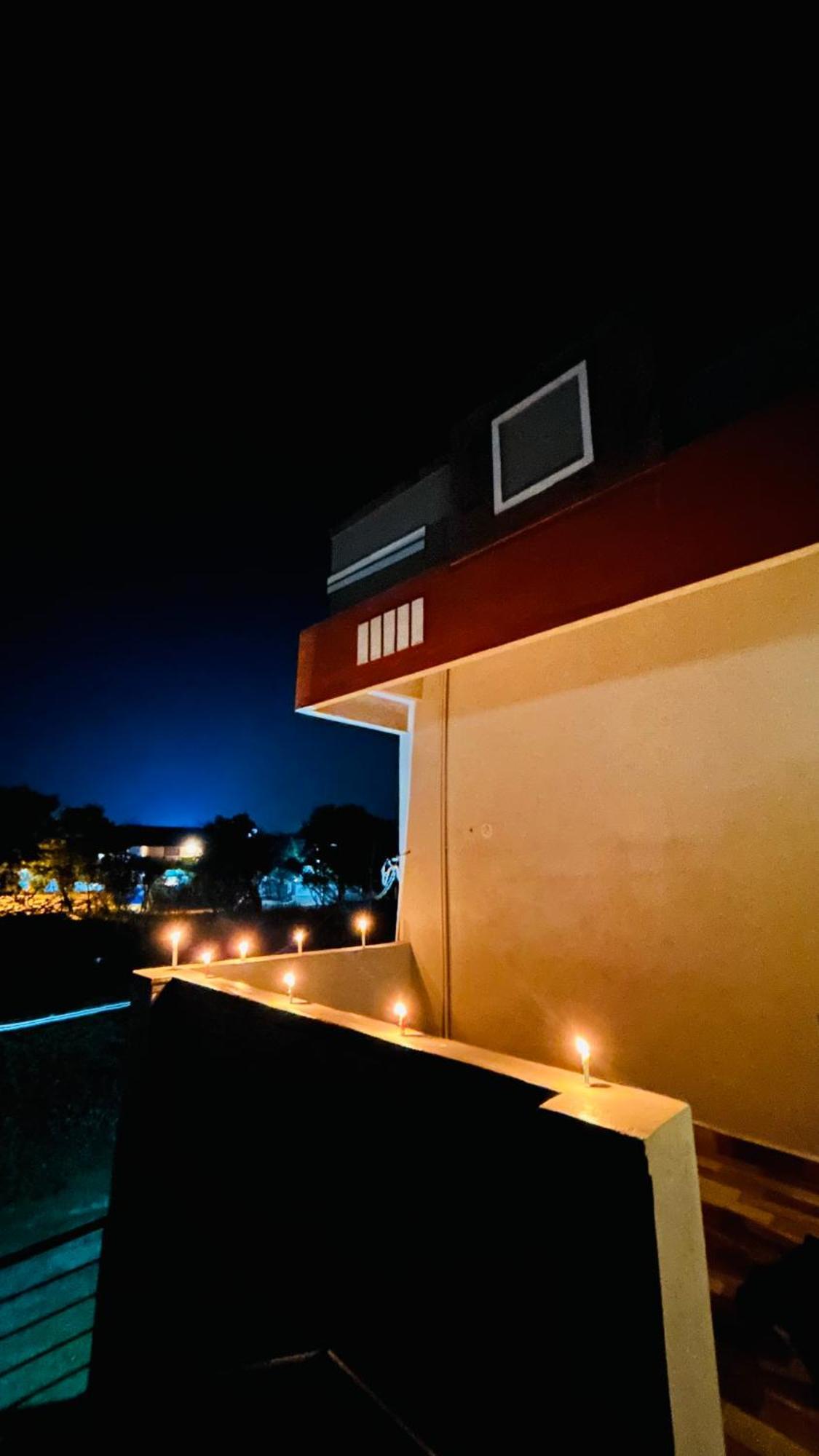 Raj Homestay Hampi Eksteriør billede
