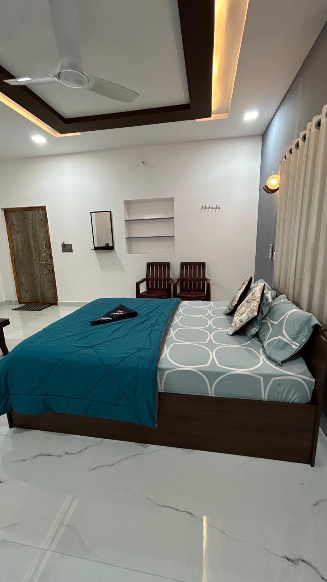 Raj Homestay Hampi Eksteriør billede