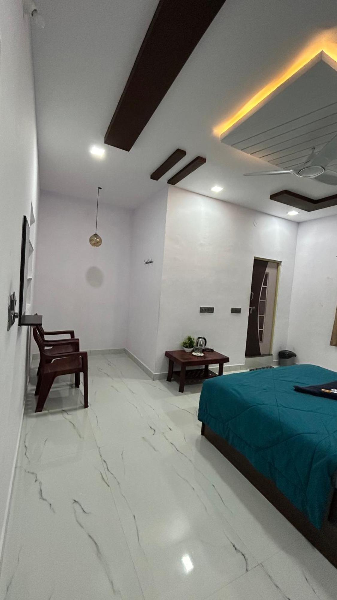 Raj Homestay Hampi Eksteriør billede